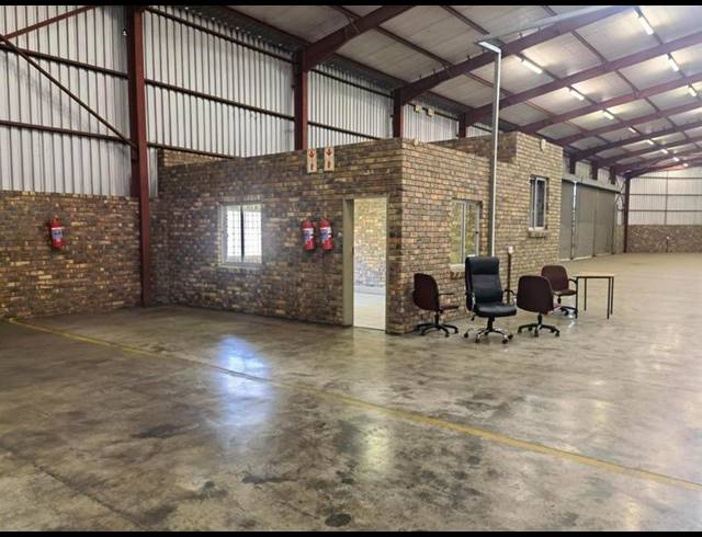 INDUSTRIAL PROPERTY TO RENT IN SILVERTON